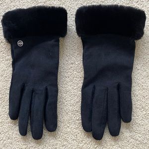 UGG Women’s Gloves